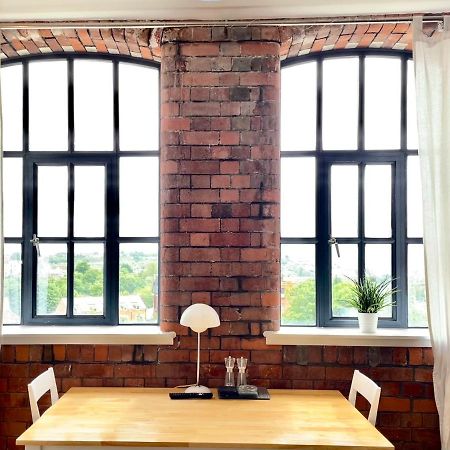 Victorian Factory Apartment With 2 Bedrooms 布里斯托 外观 照片